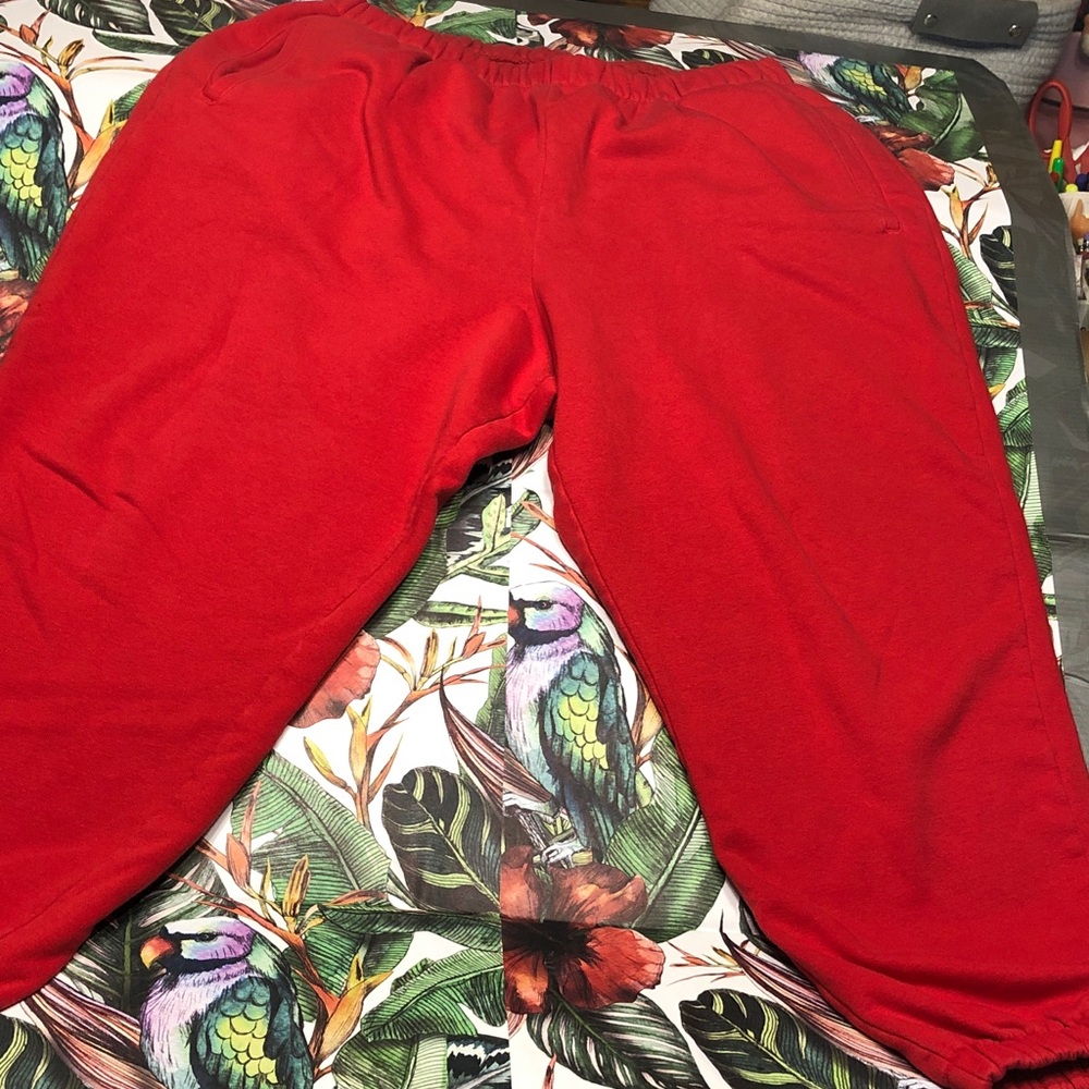 Gap Women’s Red Fleece Sweatpants - Soft Elastic Waist
